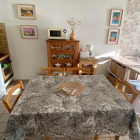 Vue Sur L'entree Du Port * Saint-Gilles-Croix-de-Vie