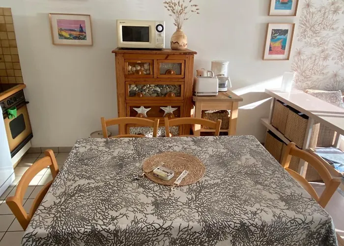 Vue Sur L'entrée Du Port * Saint Gilles Croix de vie